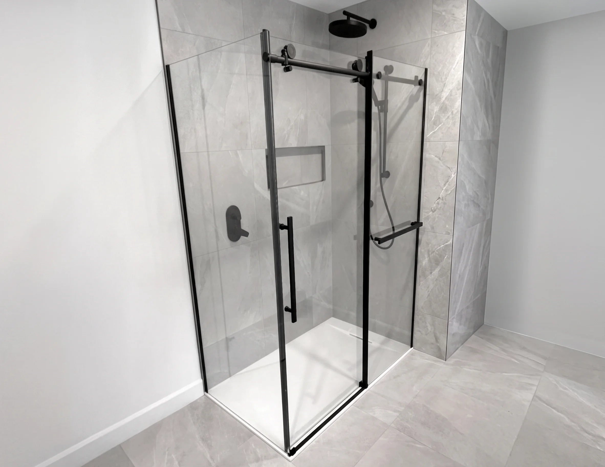 PORTE DE DOUCHE  48-60"